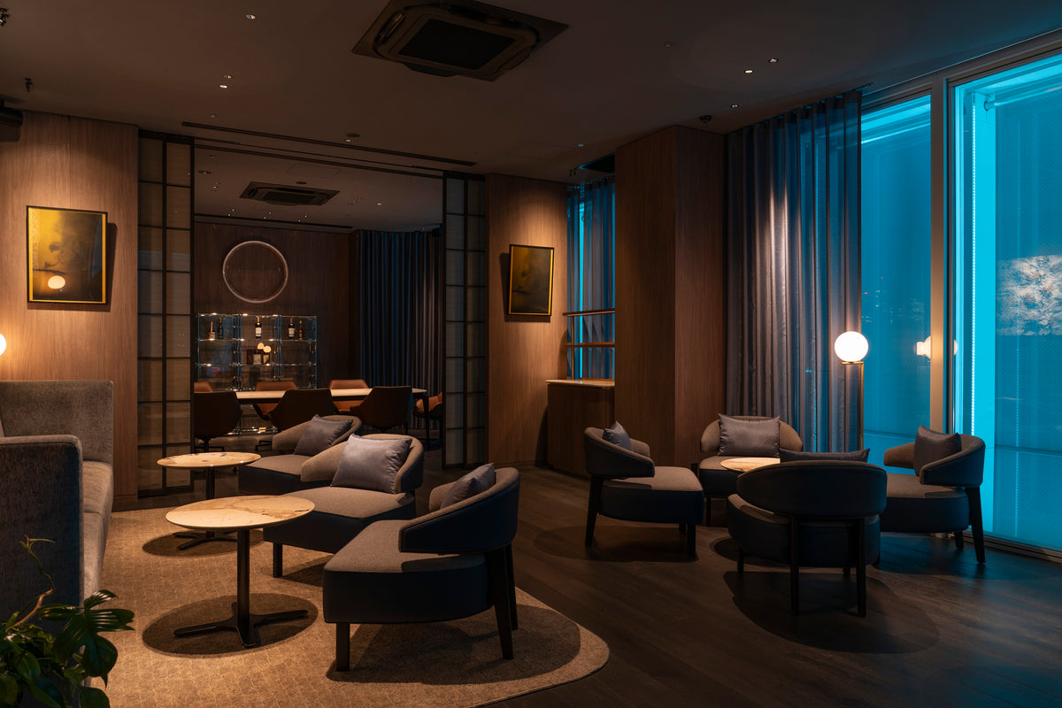 Members lounge and private salon