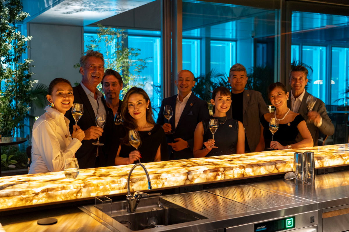 Bar and members